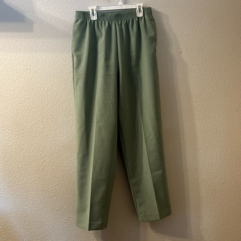 VTG Allison Daley green straight leg pants size 10